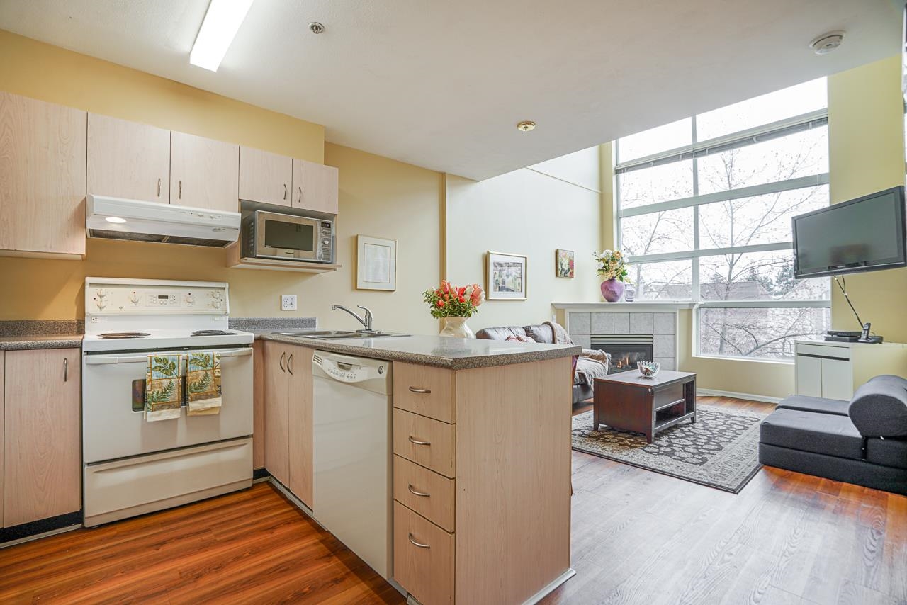 301 418 E BROADWAY, Vancouver Sold, R2674032 Condos.ca