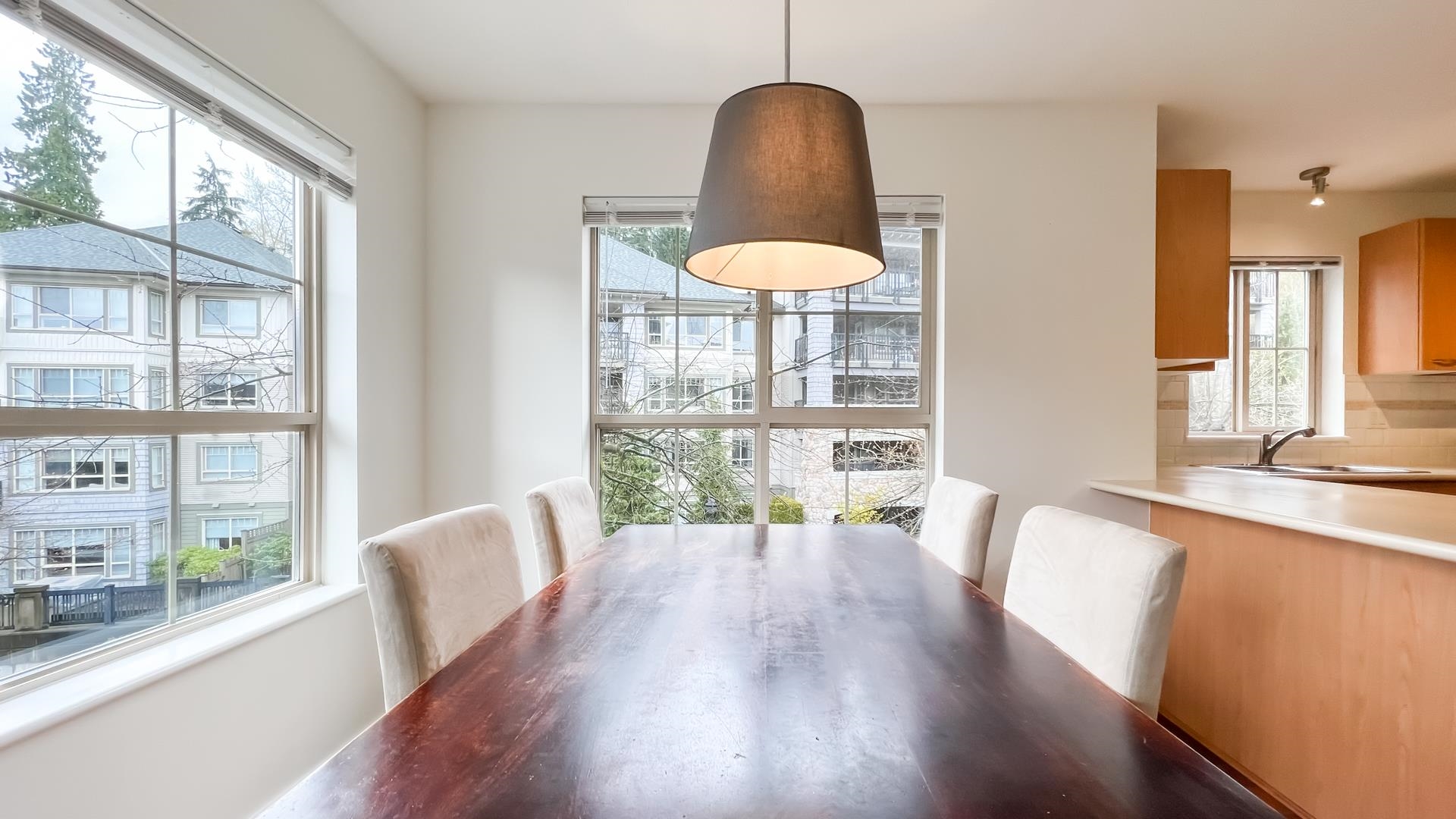 305 2968 SILVER SPRINGS BOULEVARD, Coquitlam Sold, R2680897 Condos.ca