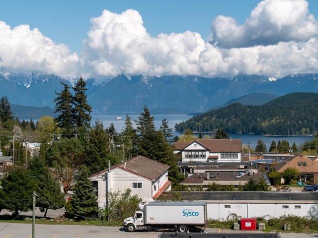 408 - 875 GIBSONS WAY