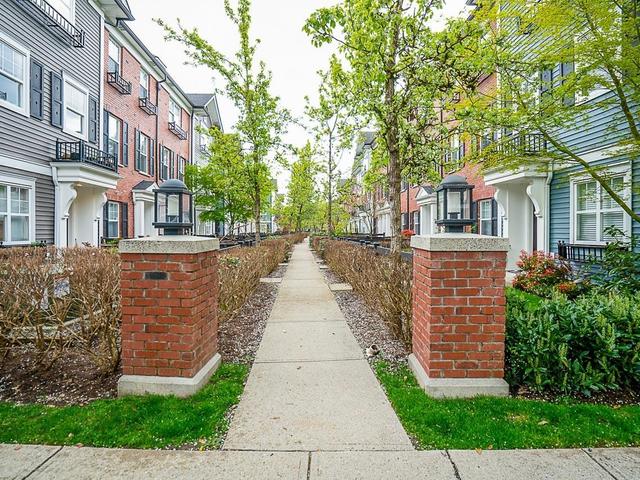 76 - 19572 FRASER WAY