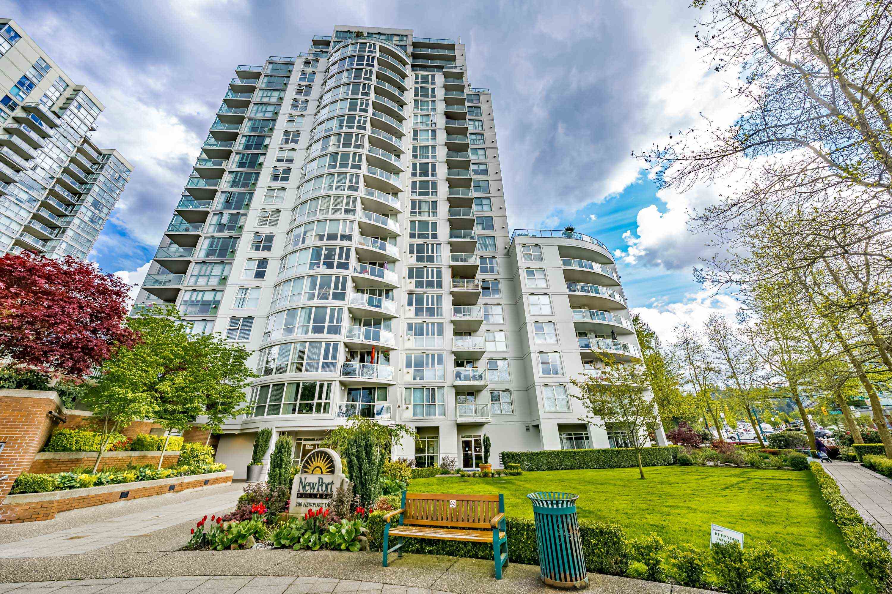 105 200 NEWPORT DRIVE, Port Moody Sold, R2693808 Condos.ca