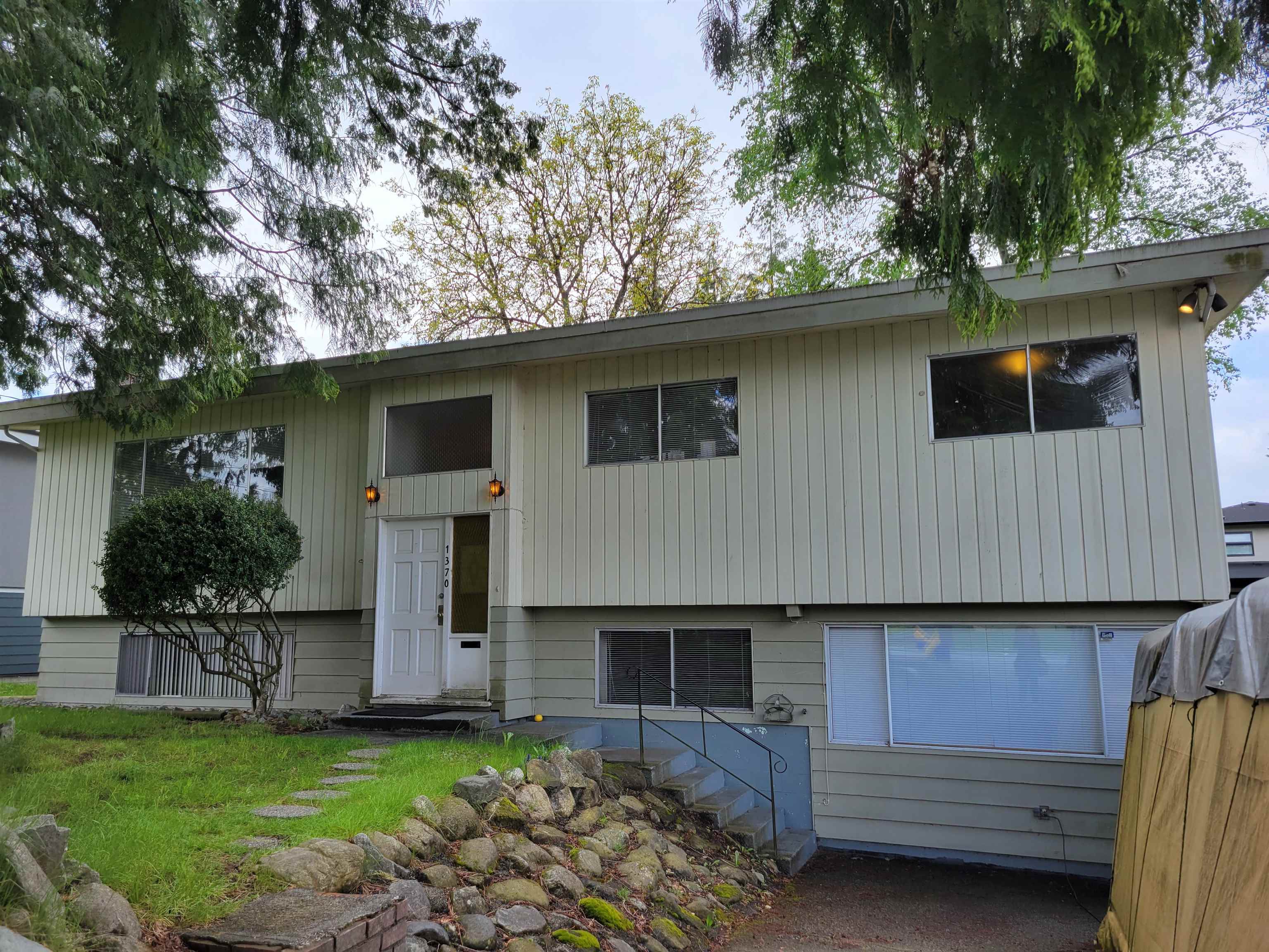 1370 GROVER AVENUE, Coquitlam Sold, R2695411 Property.ca