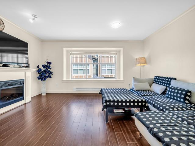 11 - 11111 CAMBIE ROAD