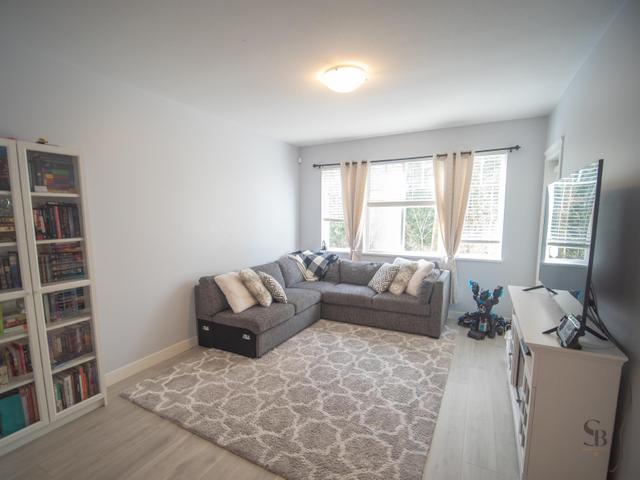 20 - 13864 HYLAND ROAD