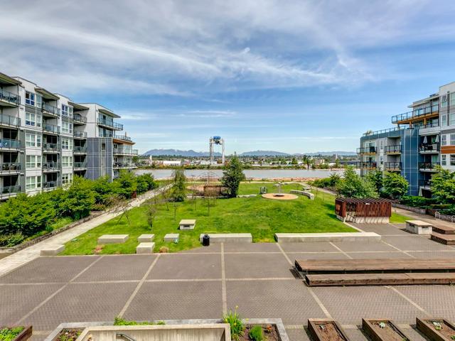 25 - 10133 RIVER DRIVE