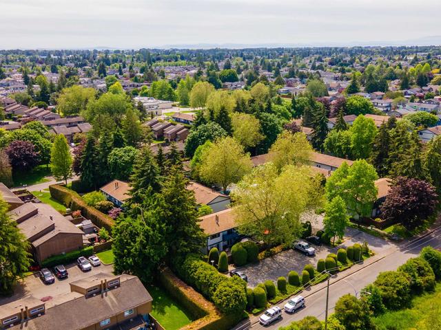 11744 KINGSBRIDGE DRIVE