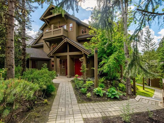 8 - 4652 BLACKCOMB WAY