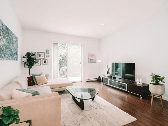31 - 8767 162 STREET