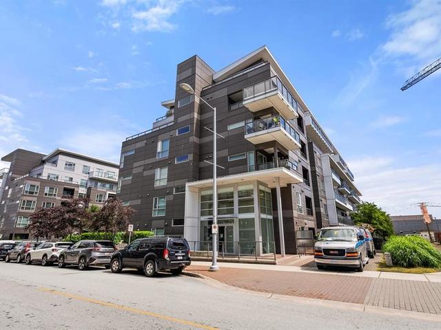 616 - 7008 RIVER PARKWAY