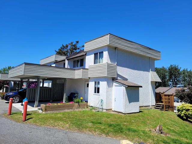 34 - 2830 W BOURQUIN CRESCENT