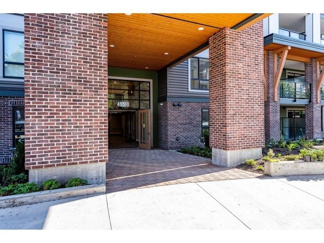 310 - 45510 MARKET WAY