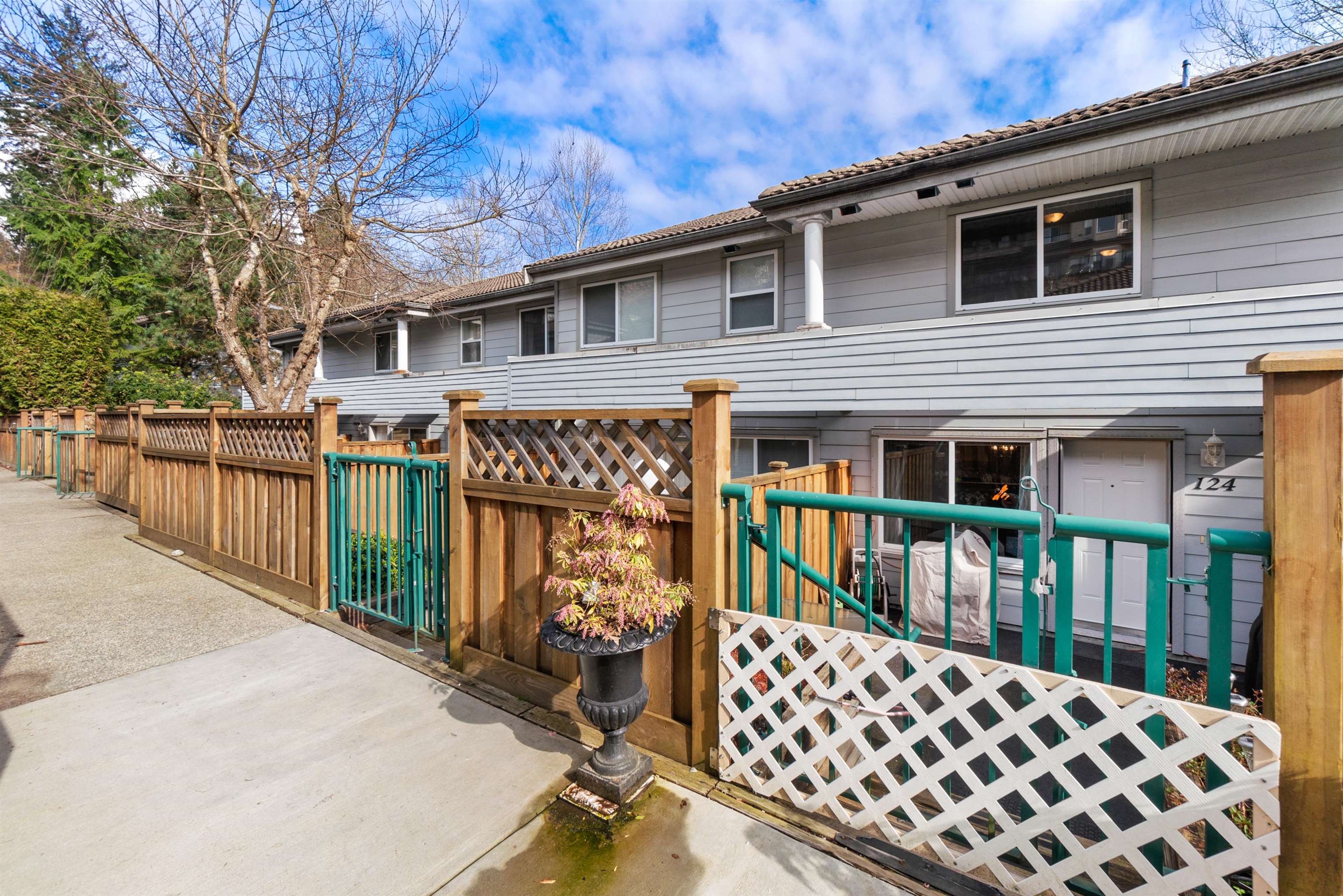 124 SHORELINE CIRCLE, Port Moody Expired, R2710465 Condos.ca