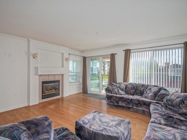 201 - 2772 CLEARBROOK ROAD