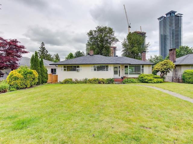 4872 RIDGELAWN DRIVE