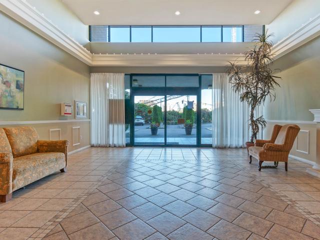 1202 - 6651 MINORU BOULEVARD