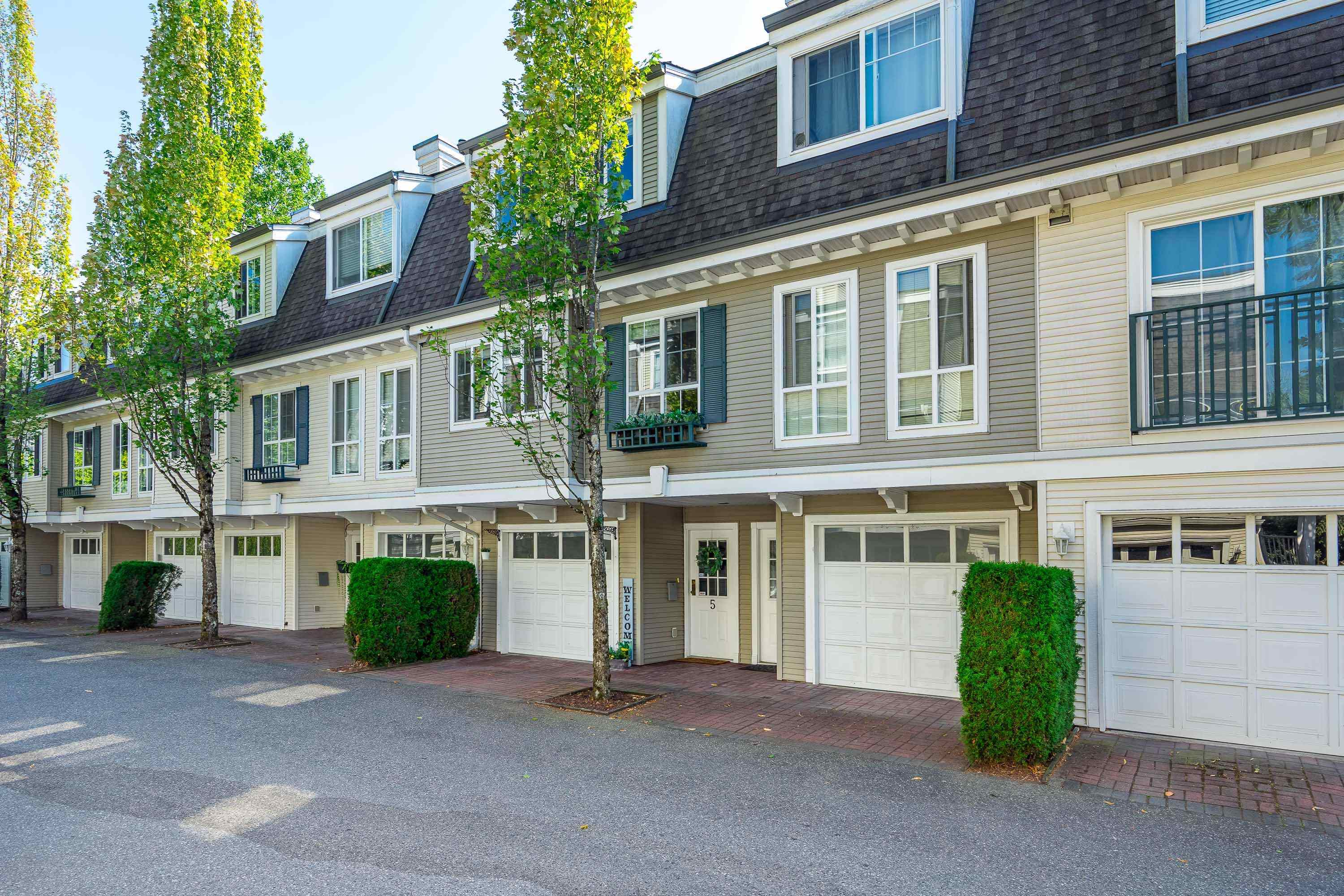 5 8930 WALNUT GROVE DRIVE, Langley Terminated, R2718314 Condos.ca