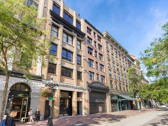 304 - 27 ALEXANDER STREET