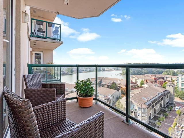 1406 - 10 LAGUNA COURT