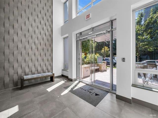 301 - 9060 UNIVERSITY CRESCENT