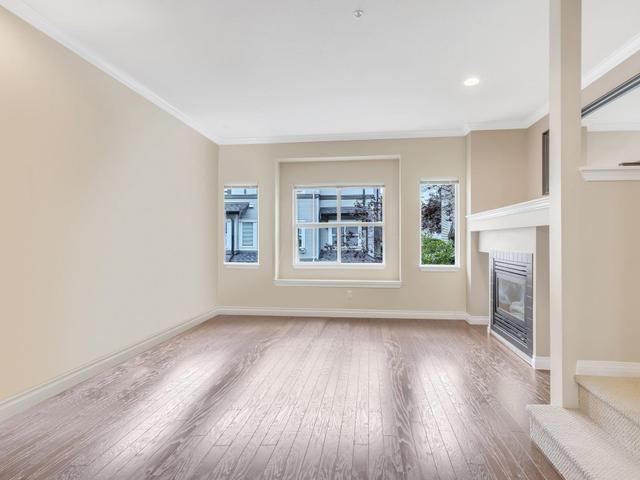 8 - 1055 RIVERWOOD GATE