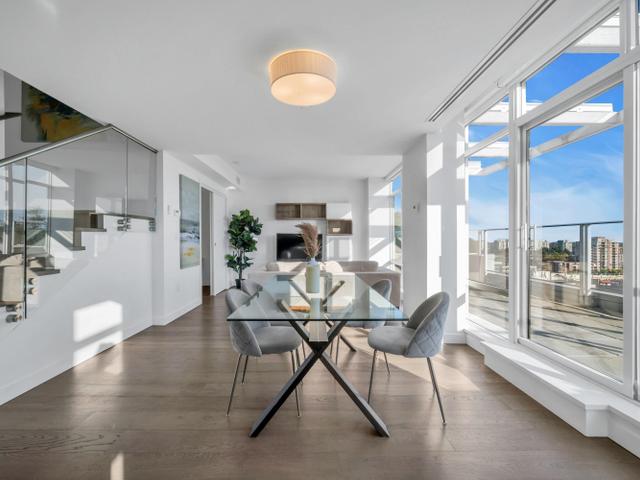 1602 - 5580 NO. 3 ROAD