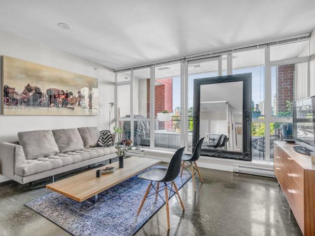 503 - 221 UNION STREET