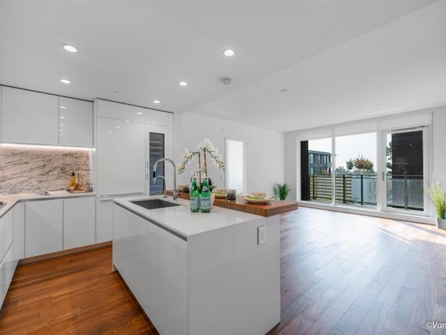 311 - 7428 ALBERTA STREET