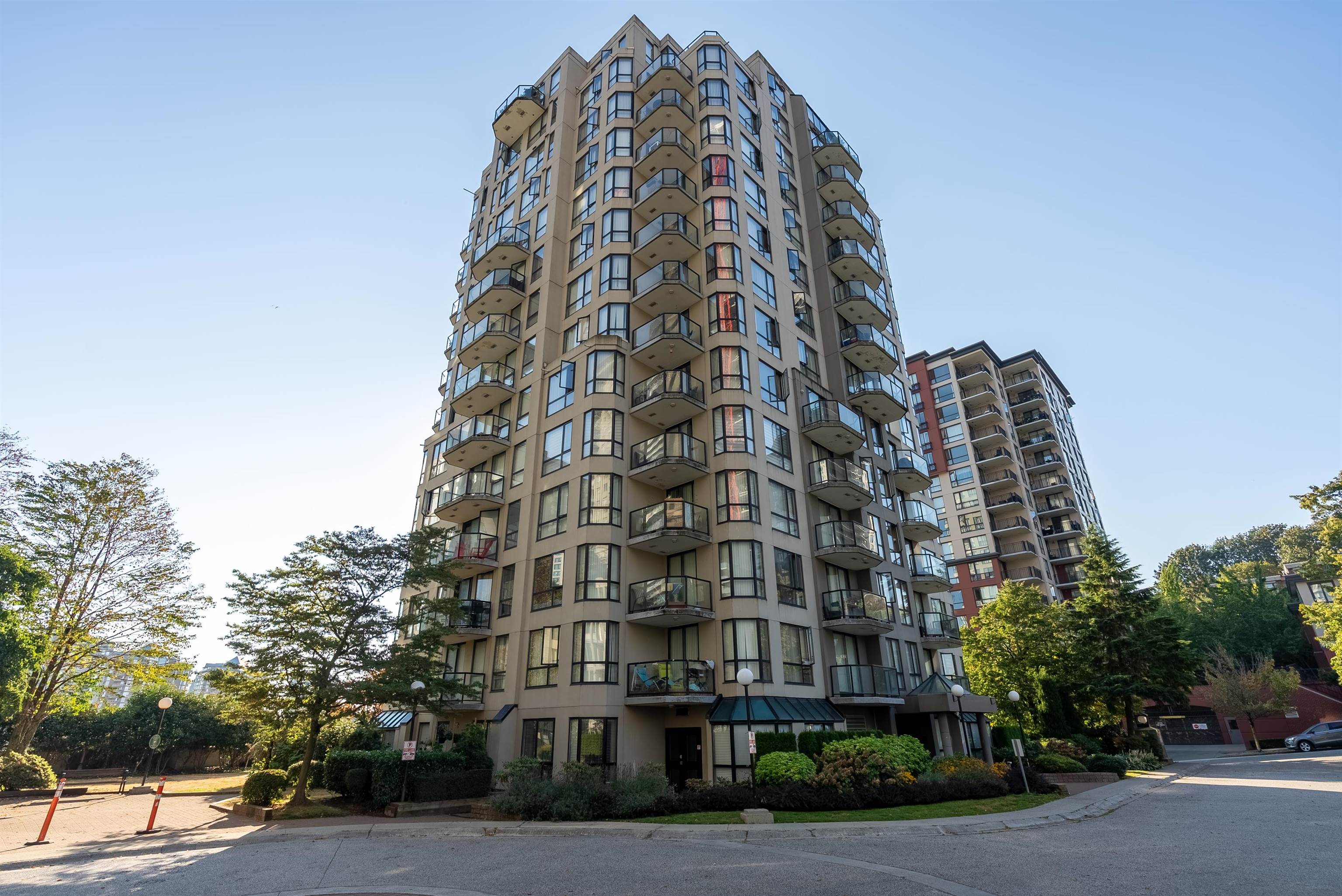 202 838 AGNES STREET, New Westminster Terminated, R2733415 Condos.ca