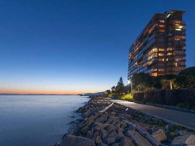 303 - 150 24TH STREET