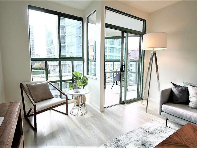 1005 - 909 BURRARD STREET
