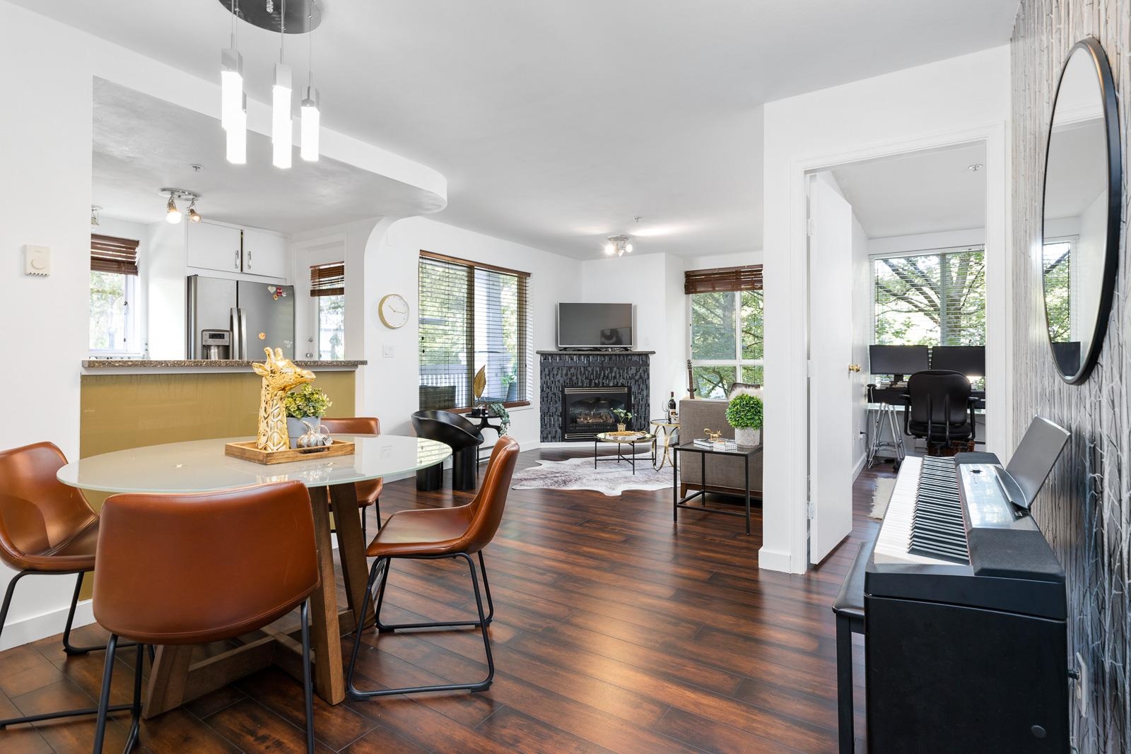 306 1111 LYNN VALLEY ROAD, North Vancouver Sold, R2735324 Condos.ca