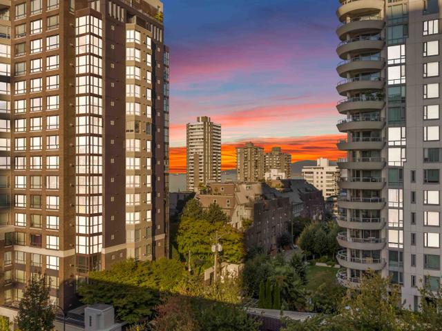 804 - 1330 BURRARD STREET