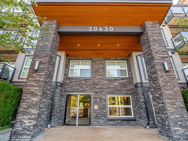 405 - 20630 DOUGLAS CRESCENT