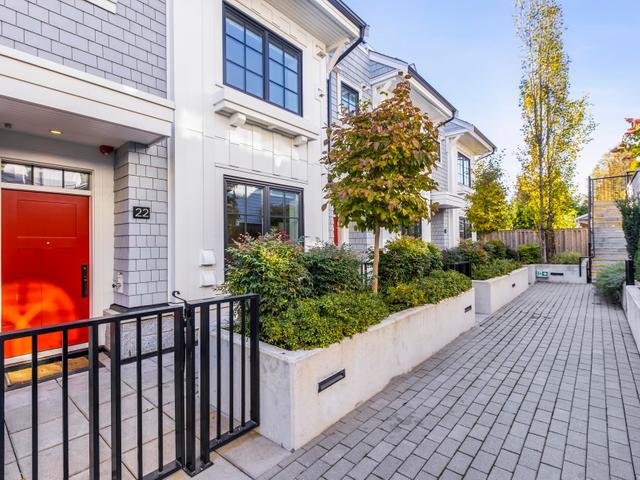 22 - 1133 RIDGEWOOD DRIVE