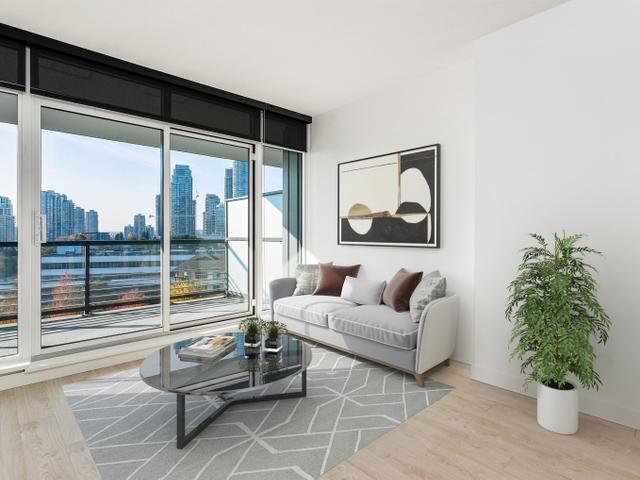412 - 4720 LOUGHEED HIGHWAY