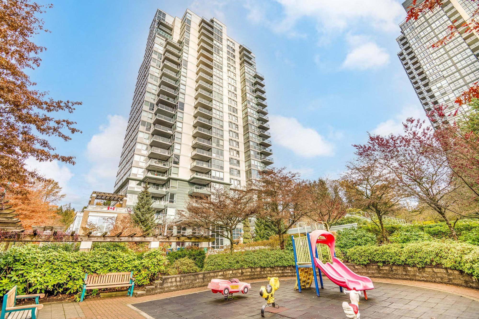 2002 290 NEWPORT DRIVE, Port Moody Sold, R2740914 Condos.ca