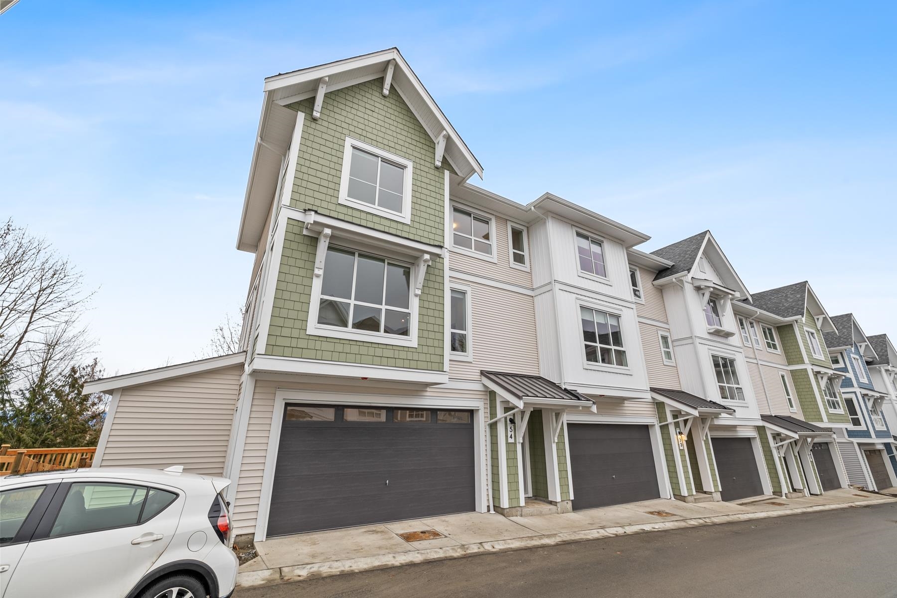 54 8335 NELSON AVENUE, Mission Terminated, R2745414 Condos.ca