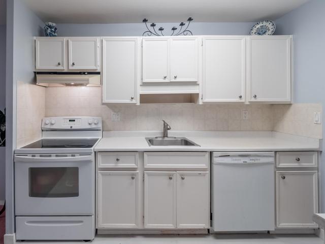 112 - 2381 BURY AVENUE