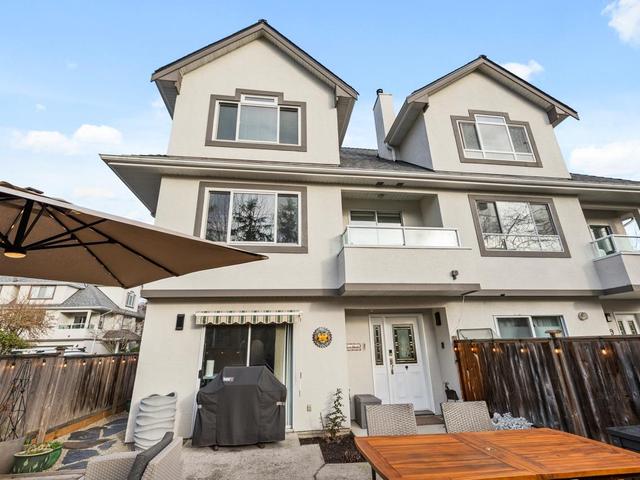 8 - 5671 LADNER TRUNK ROAD