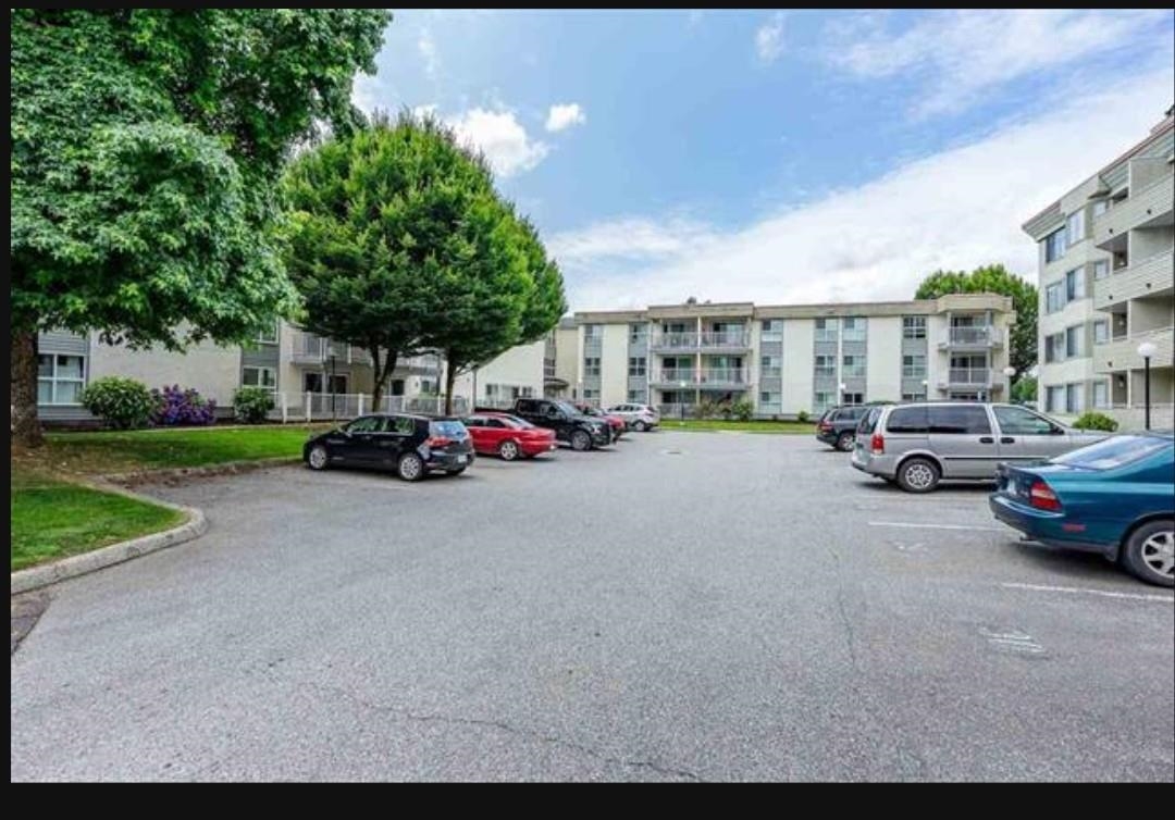 335 32830 FERGUSON WAY, Abbotsford Sold, R2751815 Condos.ca