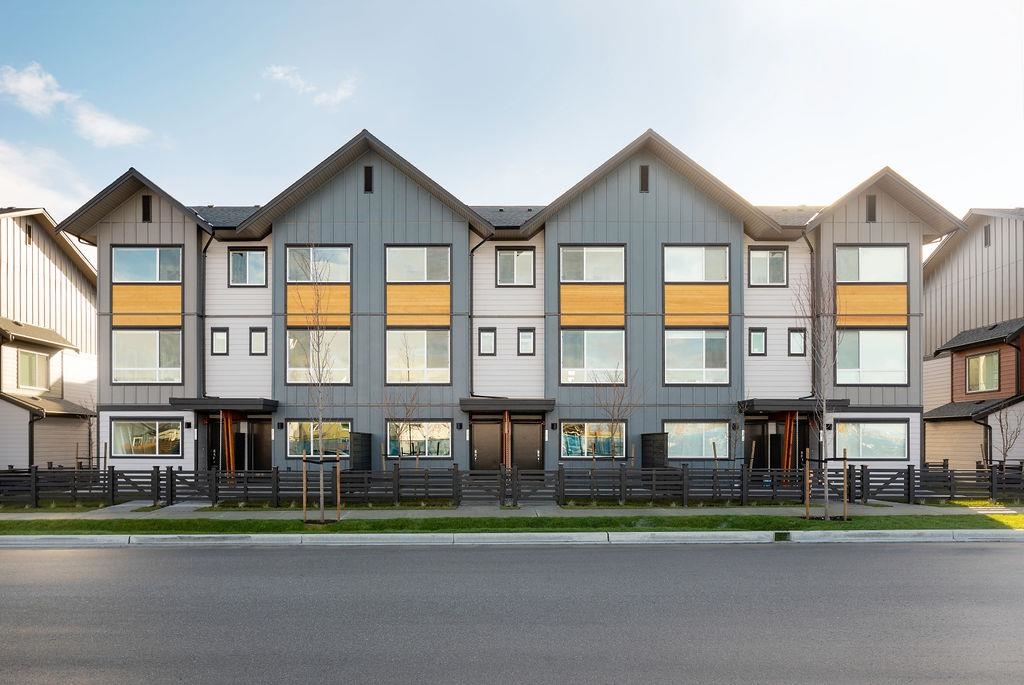 23 4375 CORMORANT WAY, Way Sold, R2753453 Condos.ca