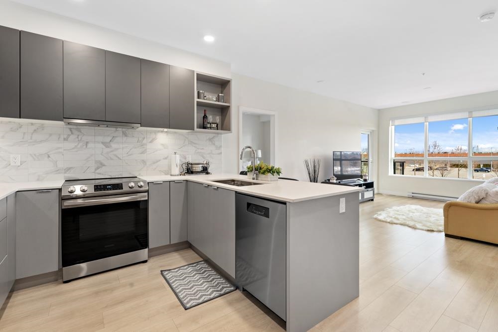 202 1792 STARLING DRIVE, Tsawwassen Terminated, R2755934 Condos.ca