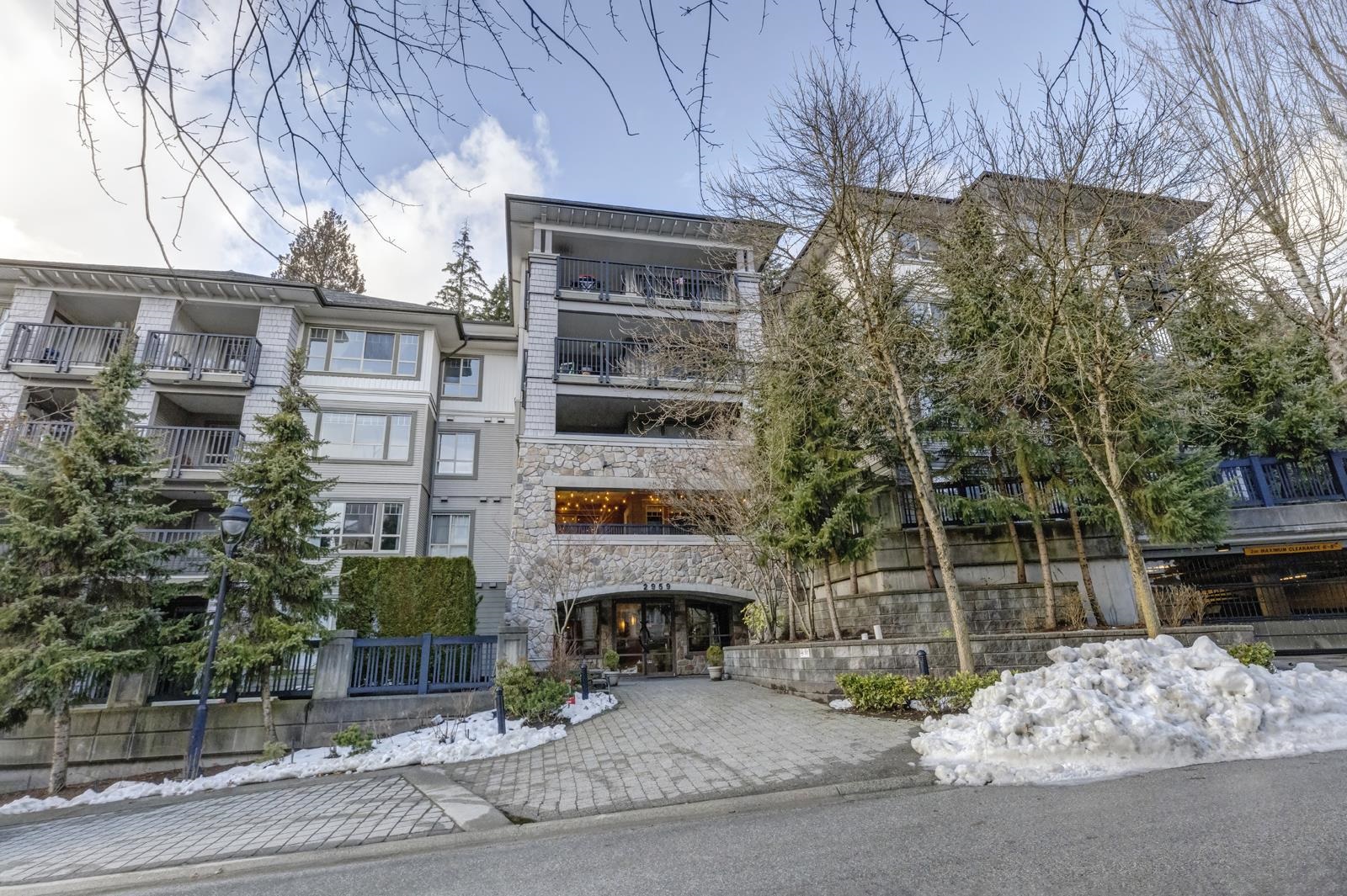 210 2959 SILVER SPRINGS BOULEVARD, Coquitlam Sold, R2758304 Condos.ca