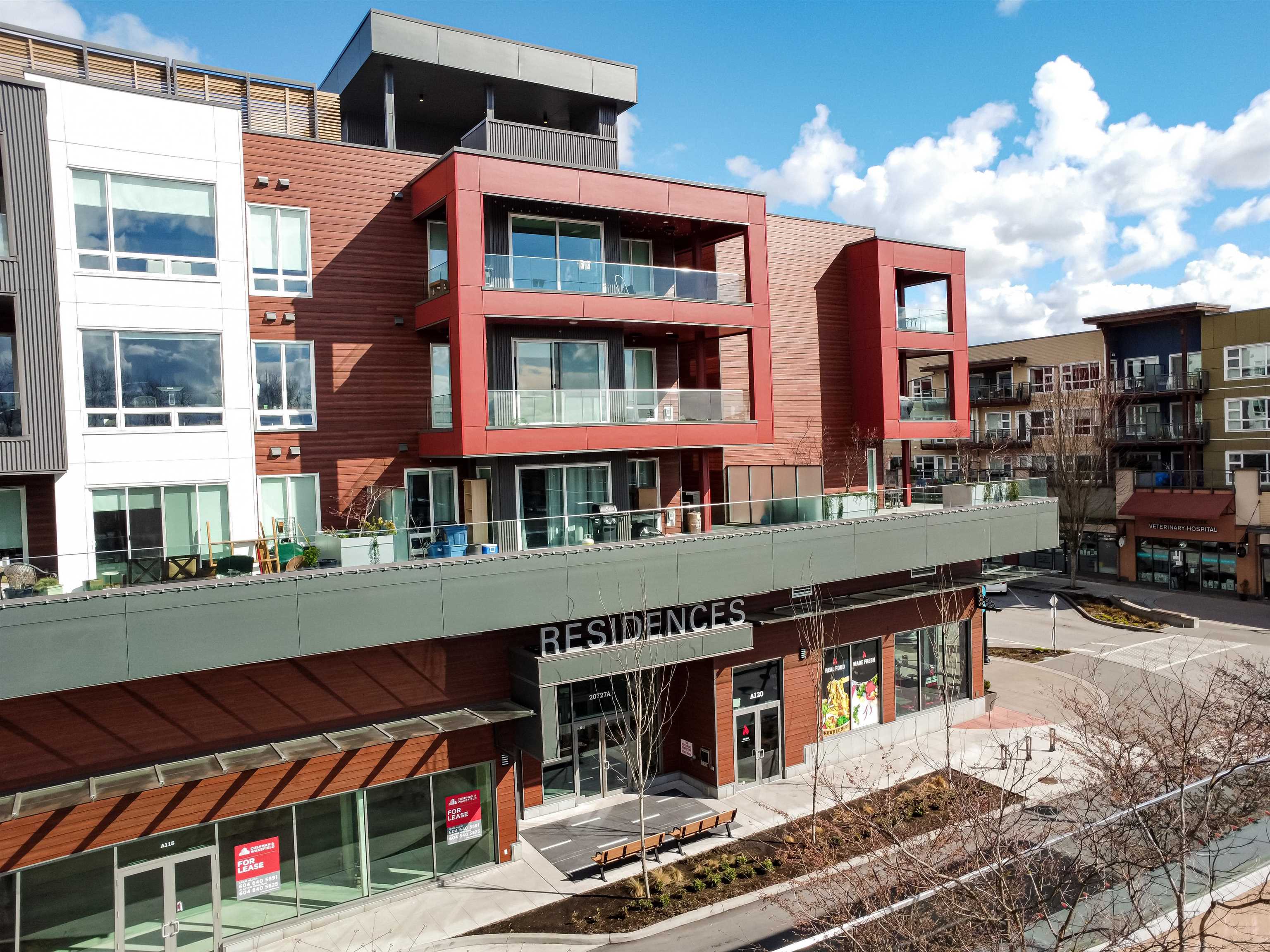 A402 20727 WILLOUGHBY TOWN CENTRE DRIVE, Langley City For Sale