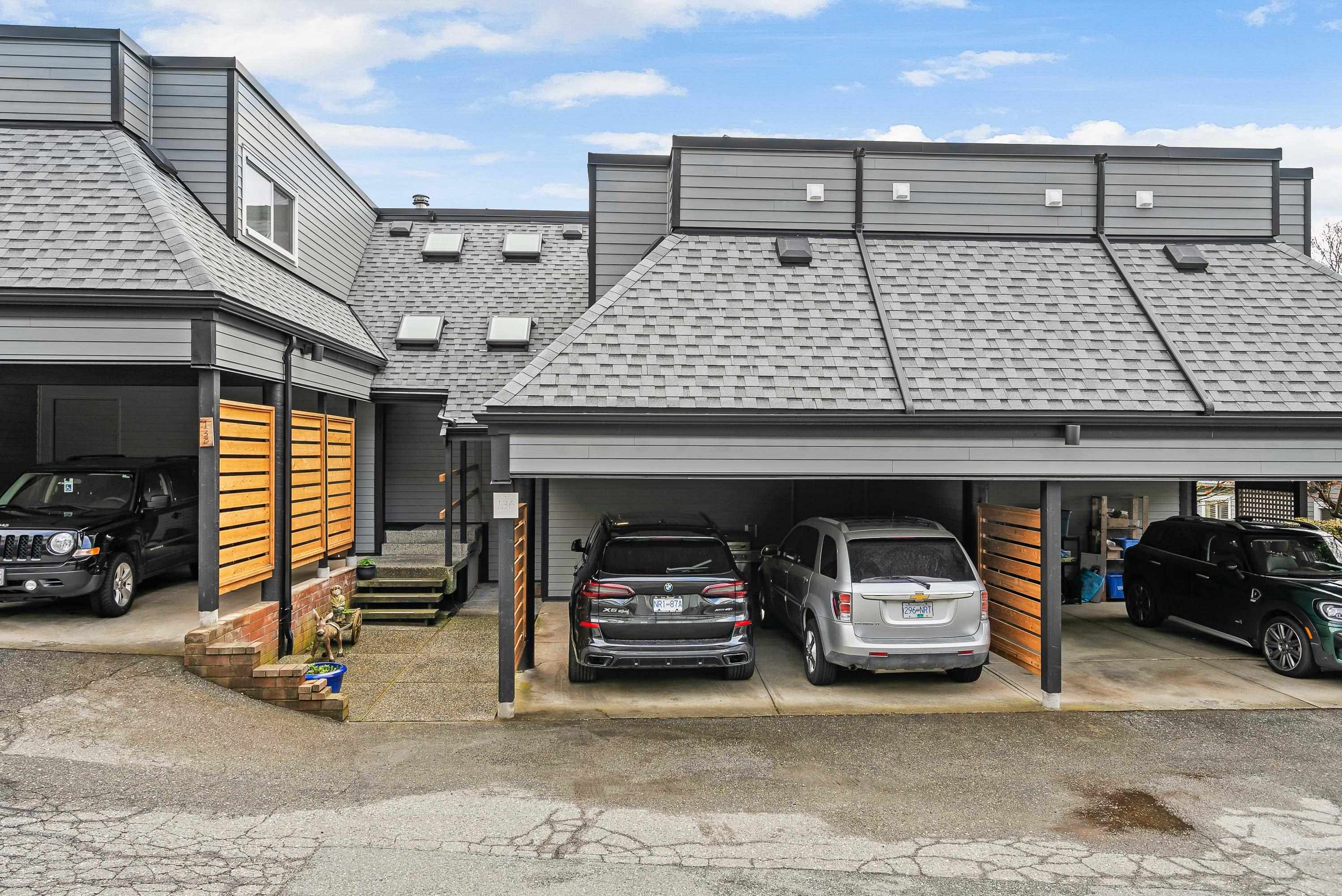 136 2721 ATLIN PLACE, Coquitlam Sold, R2771714 Condos.ca