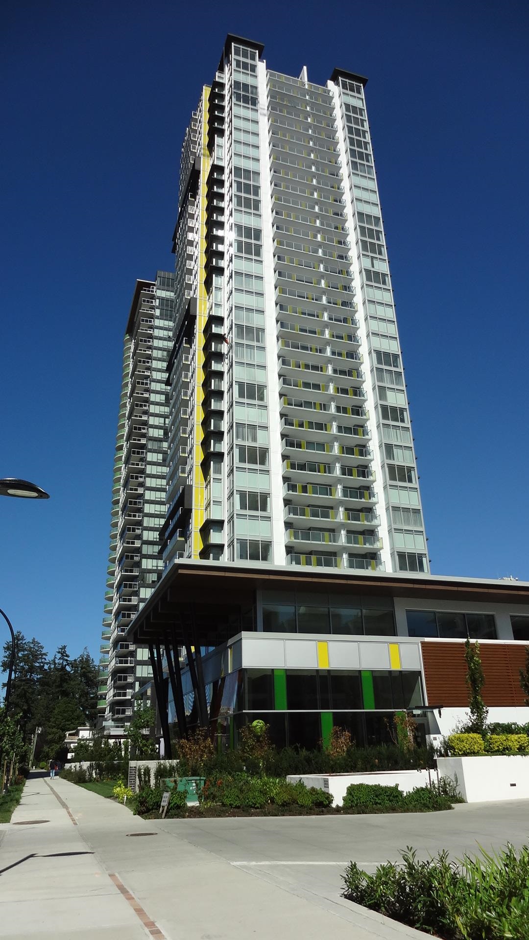 2000 6700 DUNBLANE AVENUE, Burnaby Leased, R2778943 Condos.ca