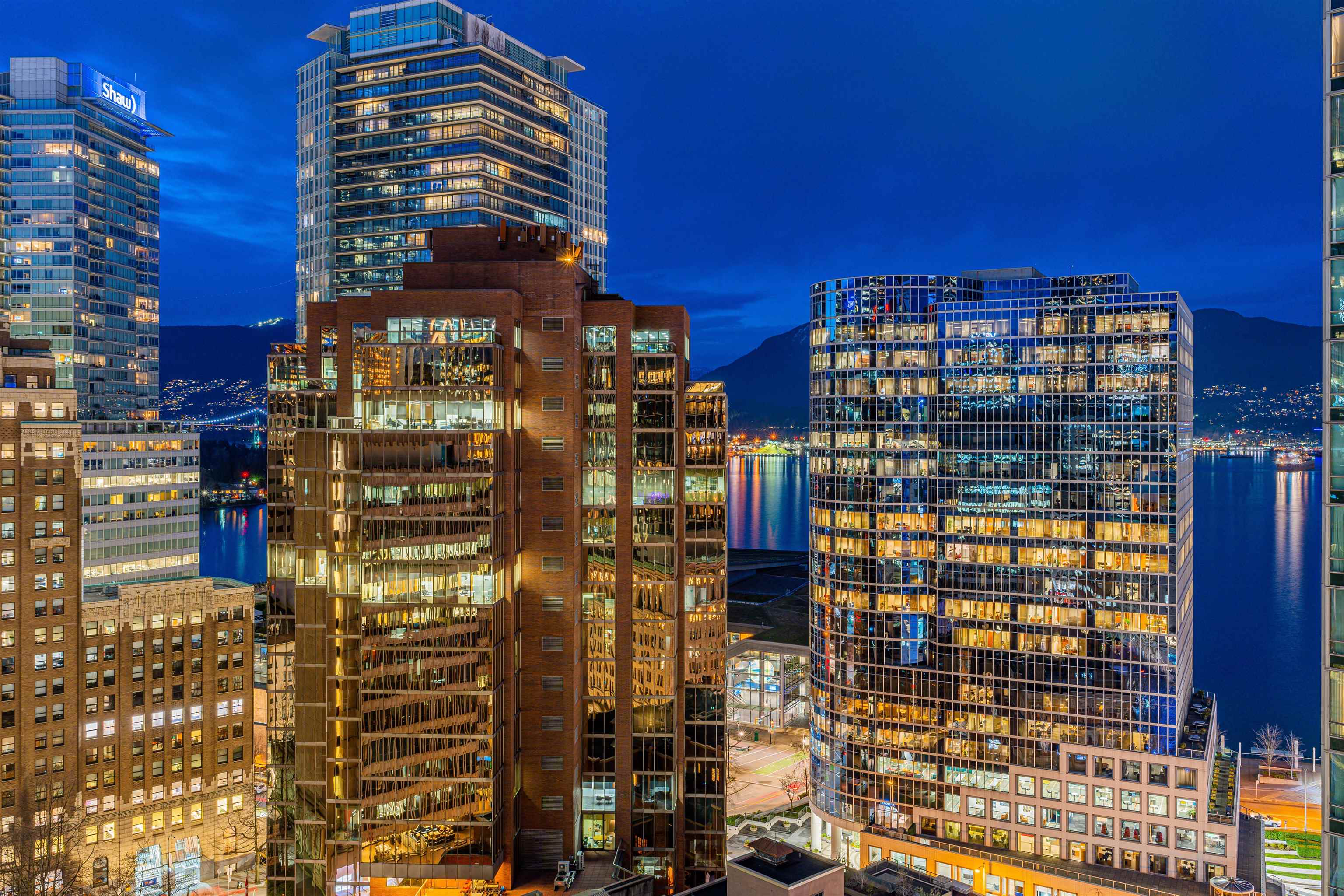 2001 838 W HASTINGS STREET, Vancouver Terminated, R2781004 Condos.ca