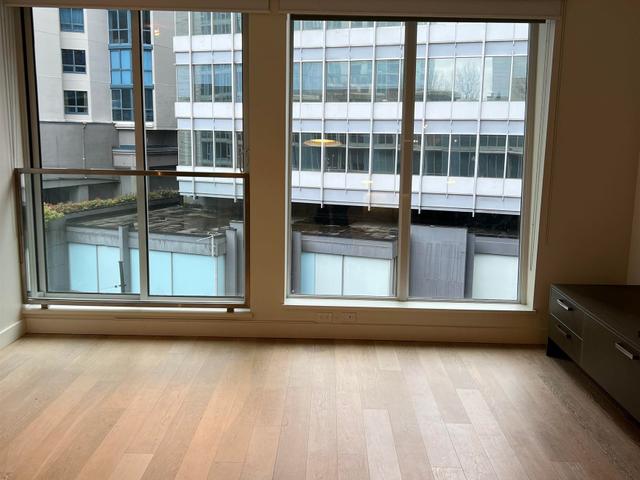 501 - 1477 W PENDER STREET