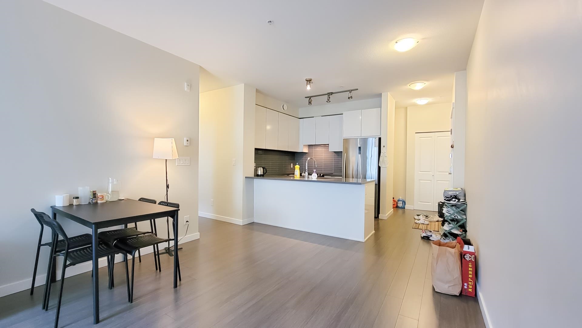 520 - 9877 UNIVERSITY CRESCENT, Burnaby | Expired, R2785698 | Condos.ca