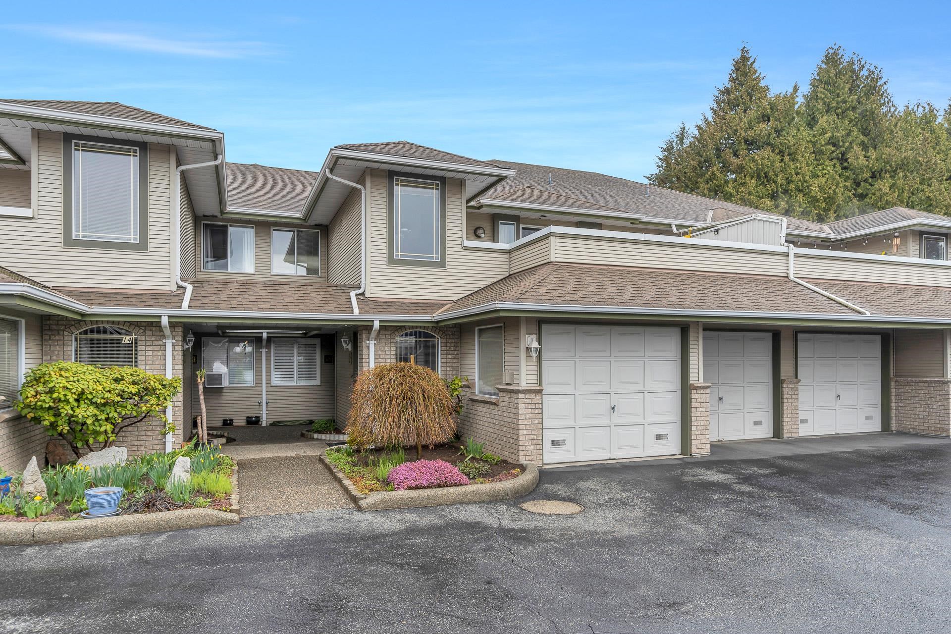 16 21491 DEWDNEY TRUNK ROAD, Maple Ridge For Sale 699,000
